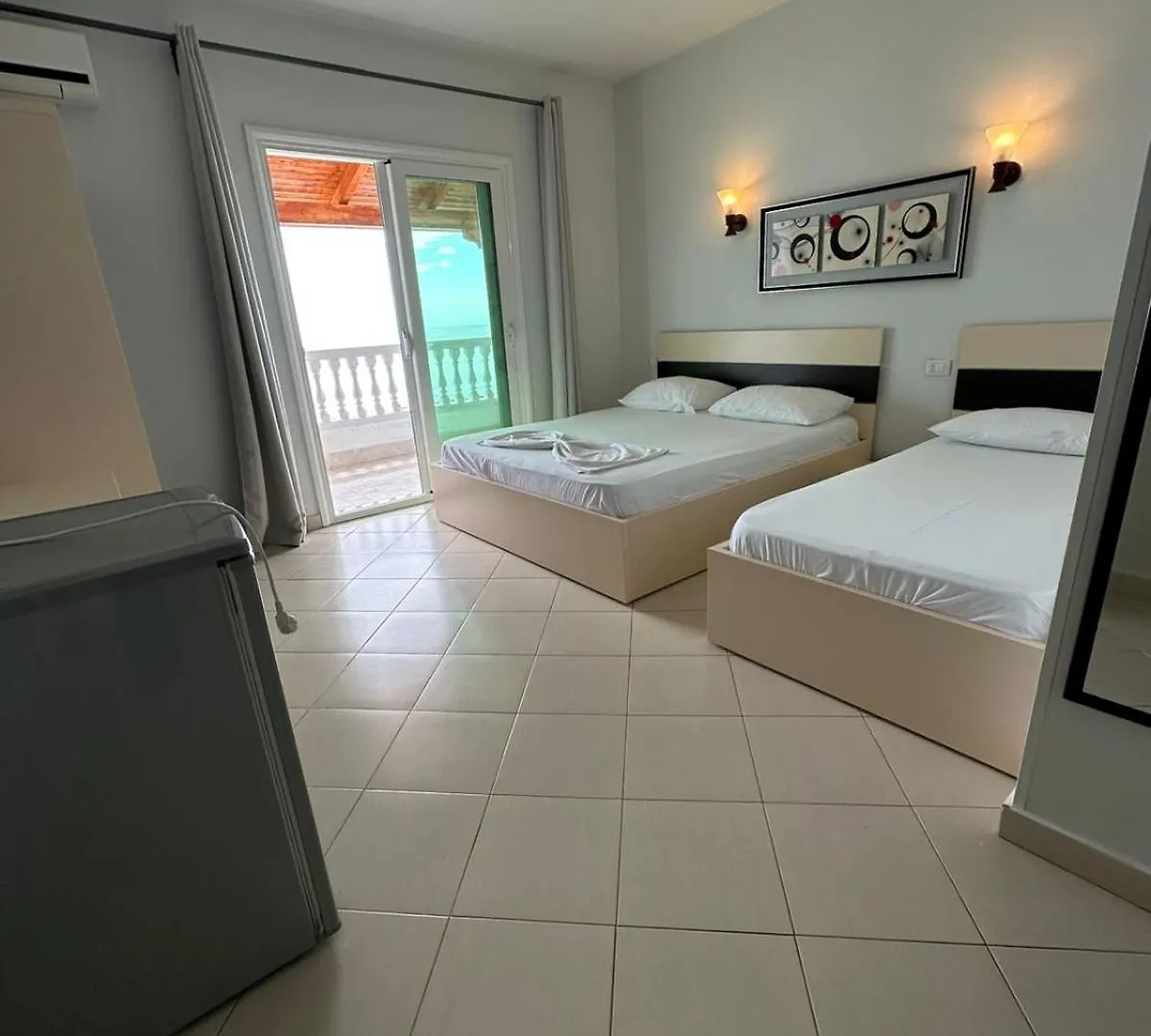Malibu Hotel Dhërmi 4*,