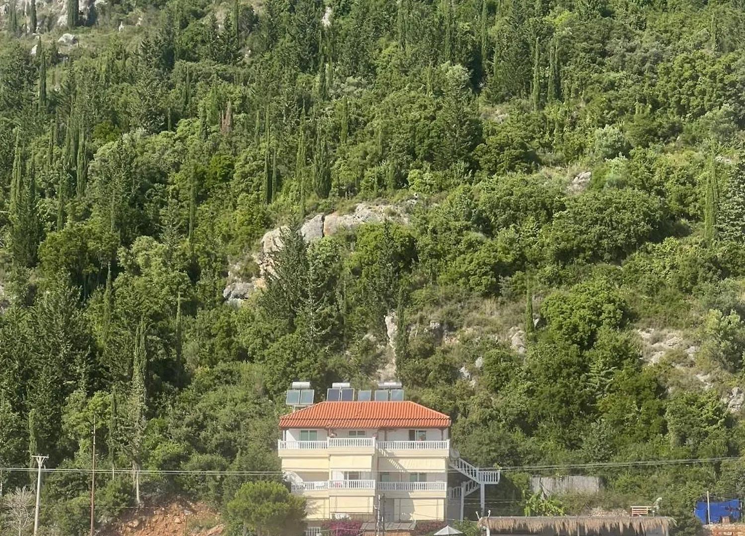 Malibu Hotel ديرمي ألبانيا